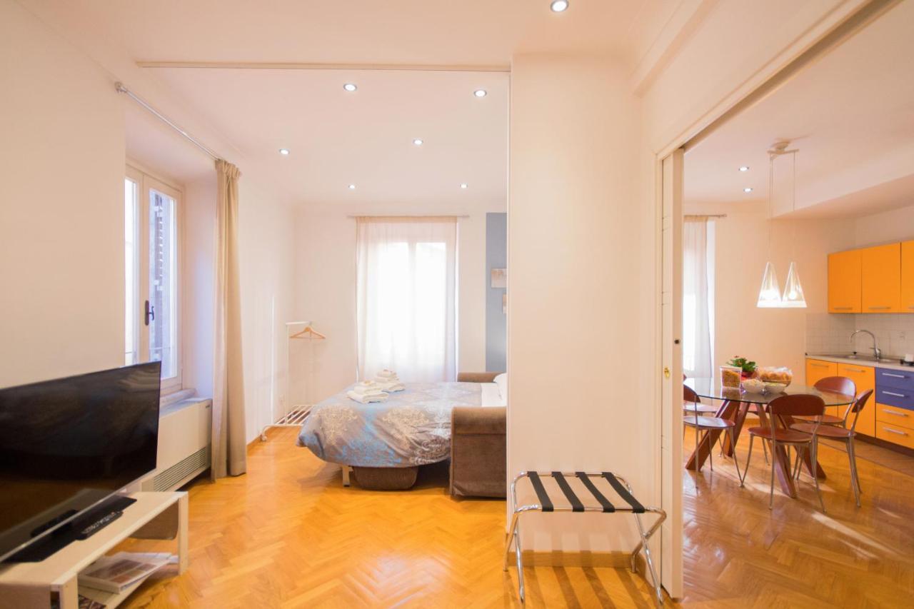 Polacchi 42 Apartment, Rome